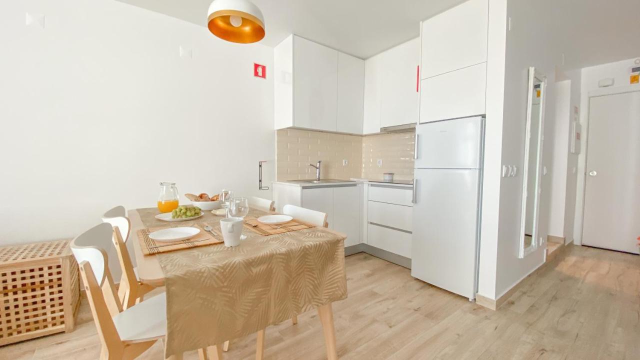 Magnifico Apartamento A 35M Da Praia - Apart. Isa 阿尔布费拉 外观 照片