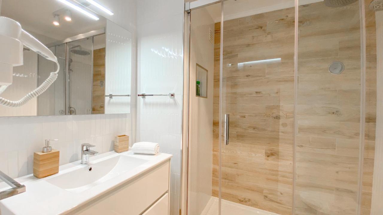 Magnifico Apartamento A 35M Da Praia - Apart. Isa 阿尔布费拉 外观 照片
