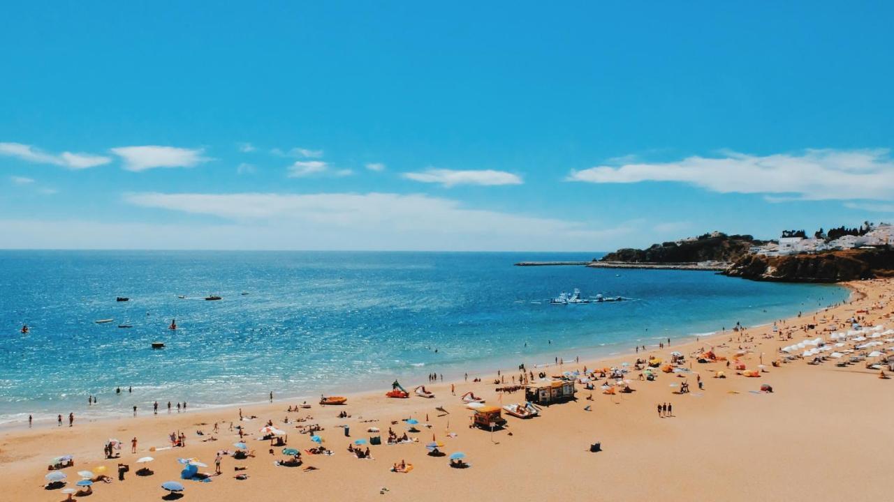 Magnifico Apartamento A 35M Da Praia - Apart. Isa 阿尔布费拉 外观 照片