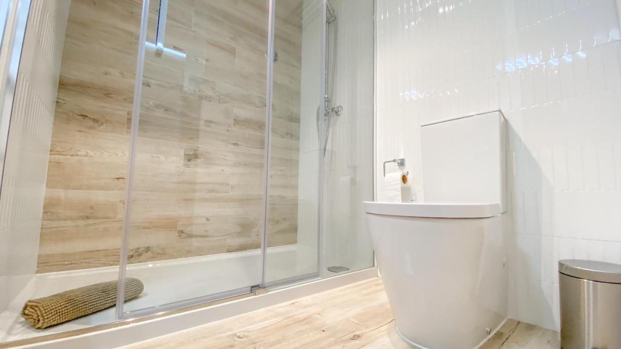 Magnifico Apartamento A 35M Da Praia - Apart. Isa 阿尔布费拉 外观 照片