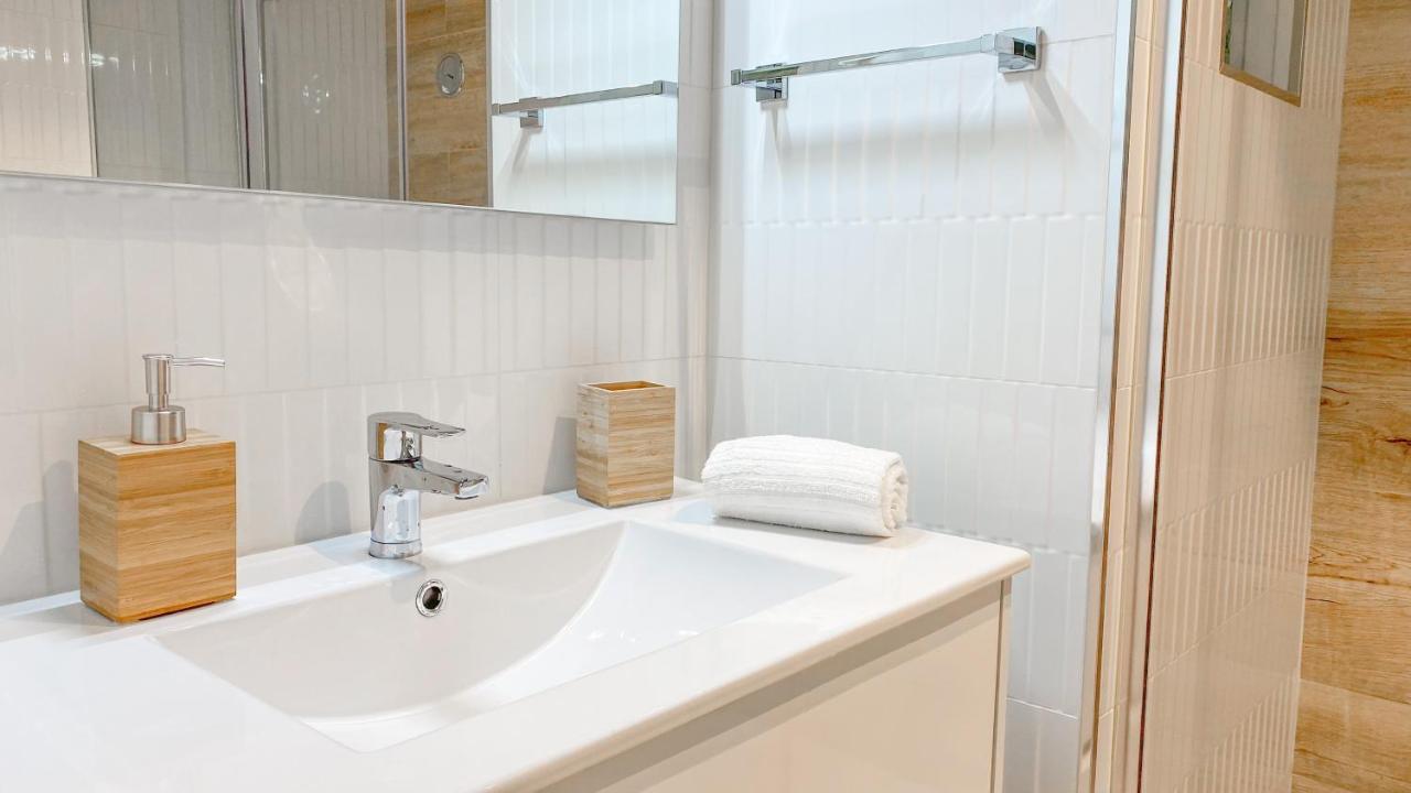 Magnifico Apartamento A 35M Da Praia - Apart. Isa 阿尔布费拉 外观 照片